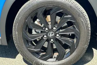 Lexus UX 300h 2025 4dr Crossover