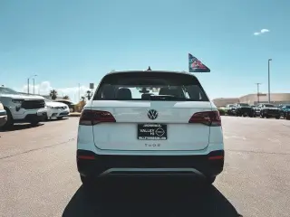 Volkswagen Taos 2024 S 4dr SUV