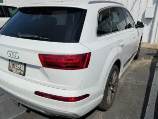 Audi Q7 2019 AWD quattro Premium Plus 55 TFSI 4dr SUV