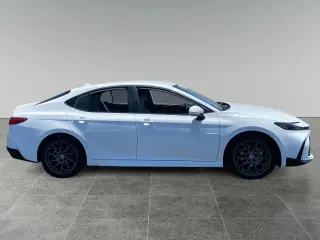 Toyota Camry 2026