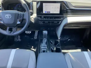 Toyota Camry 2026