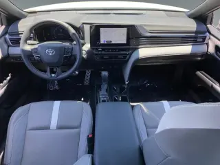 Toyota Camry 2026