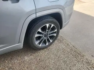 Jeep Grand Cherokee 2022 4x4 Overland 4dr SUV (midyear release)