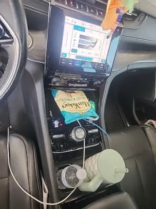 Jeep Grand Cherokee 2022 4x4 Overland 4dr SUV (midyear release)