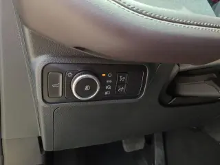 Ford Explorer 2025 AWD Platinum 4dr SUV