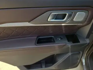 Ford Explorer 2025 AWD Platinum 4dr SUV