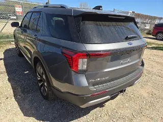 Ford Explorer 2025 AWD Platinum 4dr SUV
