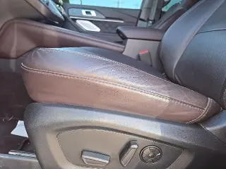 Ford Explorer 2025 AWD Platinum 4dr SUV
