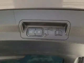 Ford Explorer 2025 AWD Platinum 4dr SUV
