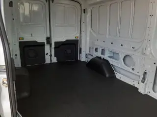 Ford Transit 2025 250 3dr LWB Medium Roof Cargo Van