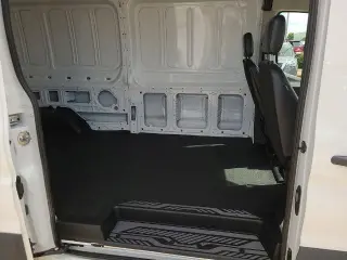 Ford Transit 2025 250 3dr LWB Medium Roof Cargo Van