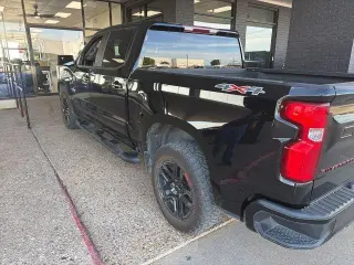 Chevrolet Silverado 1500 2023 4x4 RST 4dr Crew Cab 5.8 ft. SB