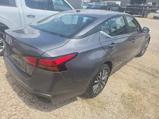 Nissan Altima 2026 AWD 2.5 SV 4dr Sedan