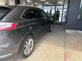 Ford Edge 2020 AWD Titanium 4dr Crossover