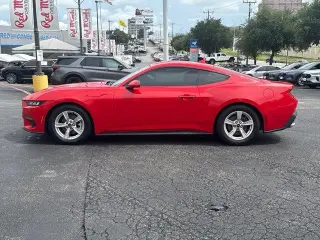 Ford Mustang 2024 EcoBoost 2dr Fastback