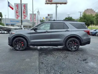 Ford Explorer 2022 AWD ST 4dr SUV