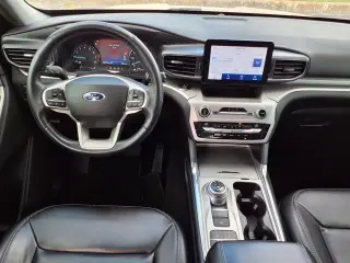 Ford Explorer 2021 XLT 4dr SUV