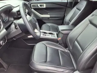 Ford Explorer 2023 XLT 4dr SUV