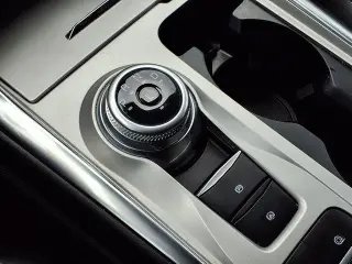 Ford Explorer 2023 XLT 4dr SUV