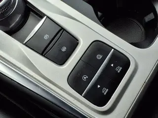 Ford Explorer 2023 XLT 4dr SUV