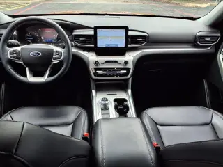 Ford Explorer 2023 XLT 4dr SUV