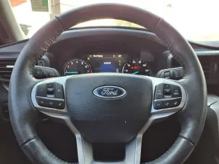 Ford Explorer 2023 XLT 4dr SUV