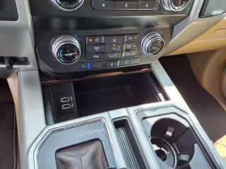 Ford F-150 2020 4x2 Platinum 4dr SuperCrew 5.5 ft. SB