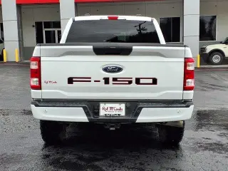 Ford F-150 2022 4x4 XL 4dr SuperCrew 5.5 ft. SB