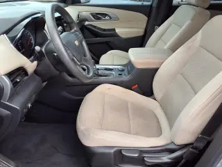 Chevrolet Traverse 2023 LS 4dr SUV w/1LS