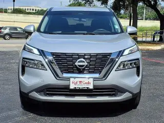 Nissan Rogue 2023 AWD SV 4dr Crossover
