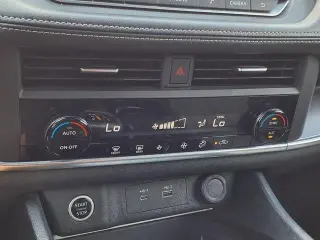 Nissan Rogue 2023 AWD SV 4dr Crossover