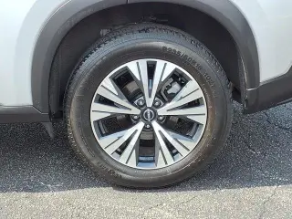 Nissan Rogue 2023 AWD SV 4dr Crossover