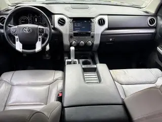 Toyota Tundra 2021 4x2 SR5 4dr CrewMax Cab Pickup SB