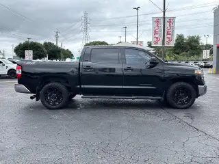 Toyota Tundra 2021 4x2 SR5 4dr CrewMax Cab Pickup SB