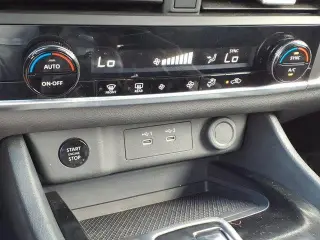 Nissan Rogue 2025 SV 4dr Crossover