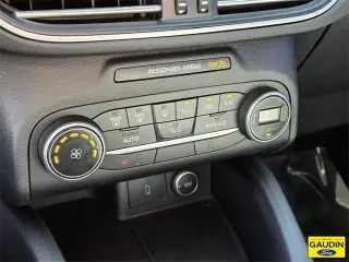 Ford Escape 2020 SE 4dr SUV