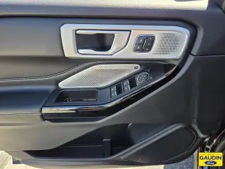 Ford Explorer 2022 AWD ST 4dr SUV