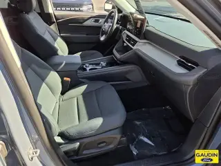 Ford Explorer 2025 Active 4dr SUV