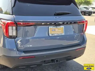 Ford Explorer 2025 Active 4dr SUV