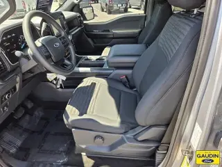 Ford F-150 2023 4x2 XL 4dr SuperCrew 5.5 ft. SB