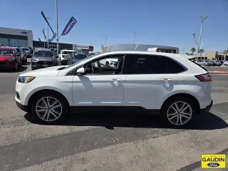 Ford Edge 2023 AWD Titanium 4dr Crossover