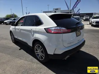 Ford Edge 2023 AWD Titanium 4dr Crossover