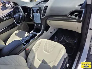 Ford Edge 2023 AWD Titanium 4dr Crossover