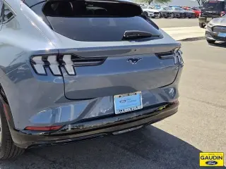 Ford Mustang Mach-E 2024 Premium 4dr SUV