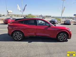 Ford Mustang Mach-E 2023 AWD GT 4dr SUV