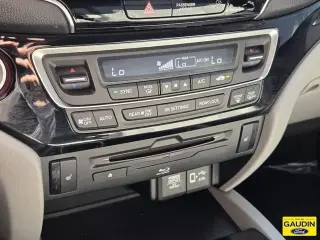 Honda Pilot 2022 AWD Touring 4dr SUV