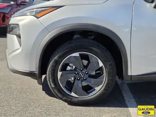 Nissan Rogue 2024 SV 4dr Crossover