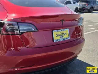 Tesla Model 3 2022 AWD Long Range 4dr Sedan