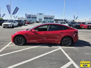 Tesla Model 3 2022 AWD Long Range 4dr Sedan