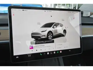 Tesla Model Y 2023 AWD 4dr Crossover